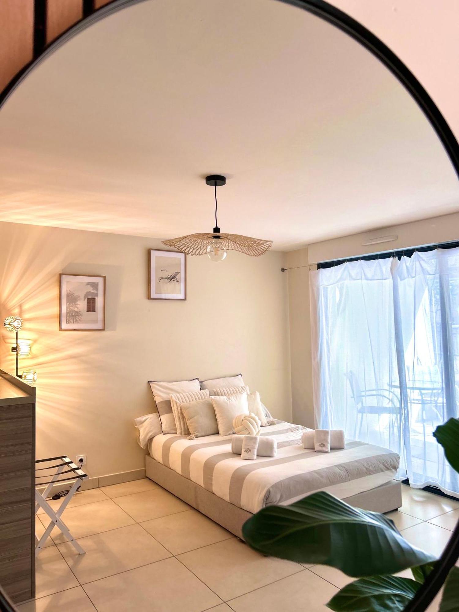 Studio Neuf - Portes De Monaco - Confort - Wifi - Clim Екстер'єр фото