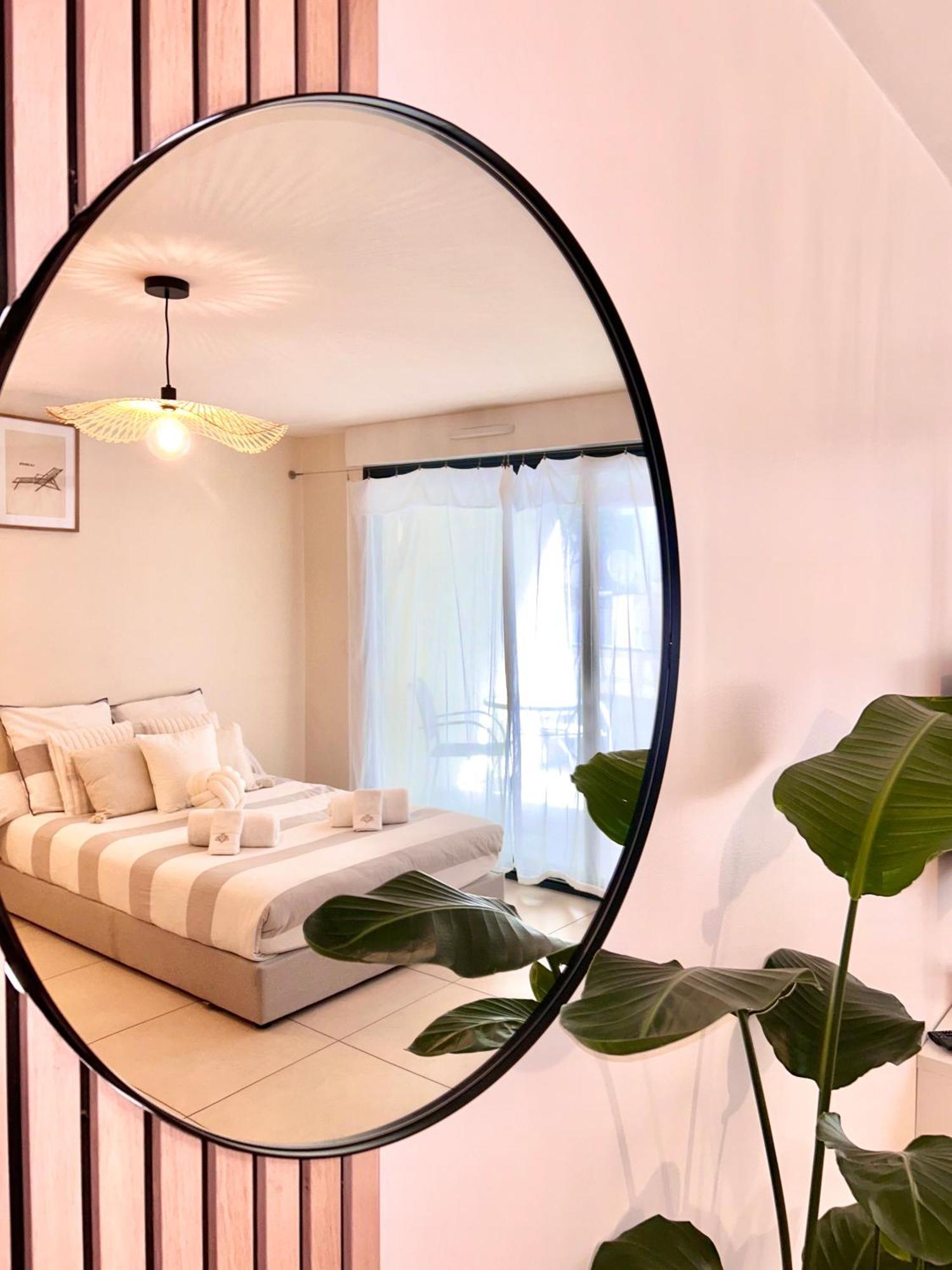 Studio Neuf - Portes De Monaco - Confort - Wifi - Clim Екстер'єр фото