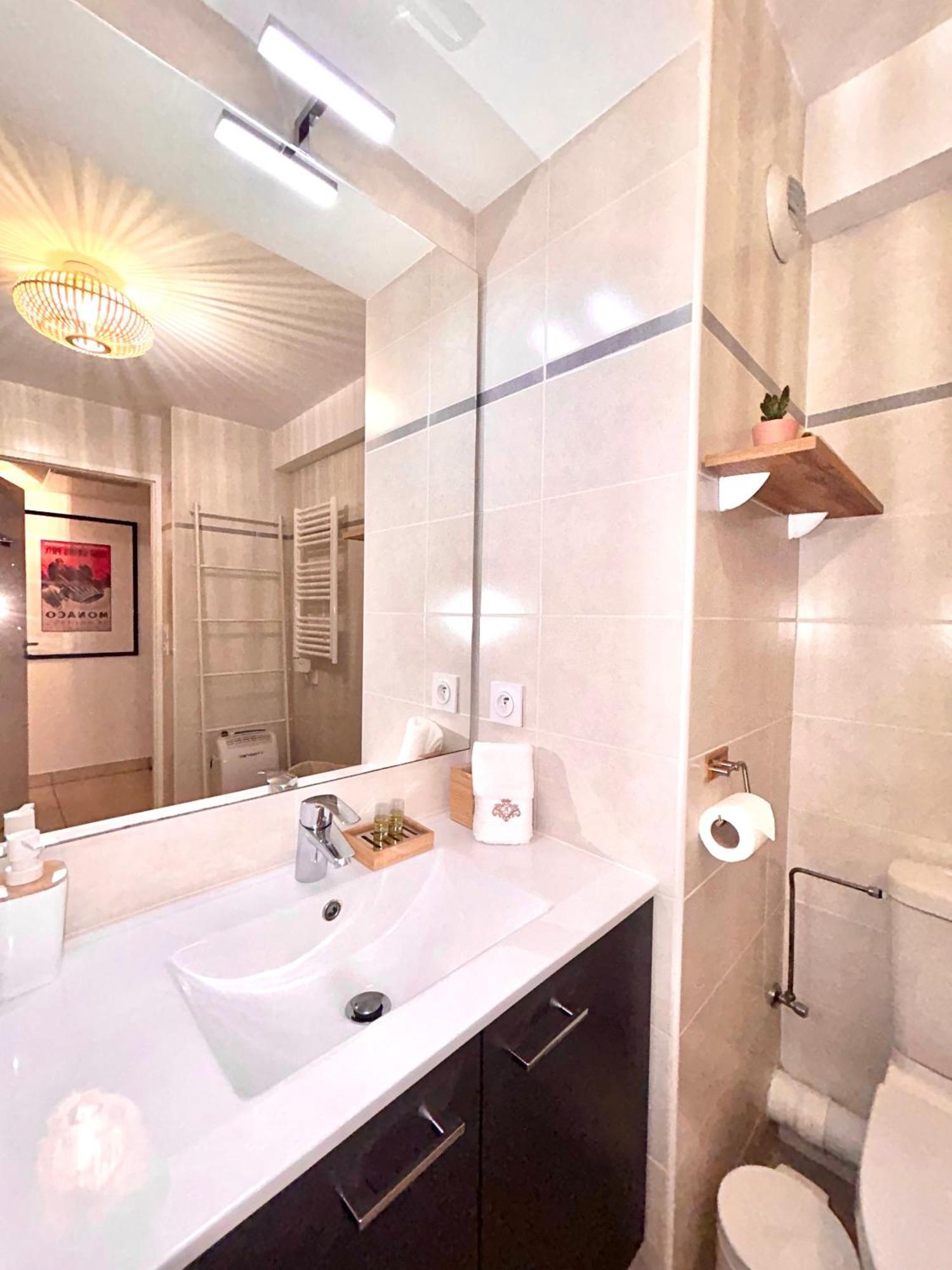 Studio Neuf - Portes De Monaco - Confort - Wifi - Clim Екстер'єр фото